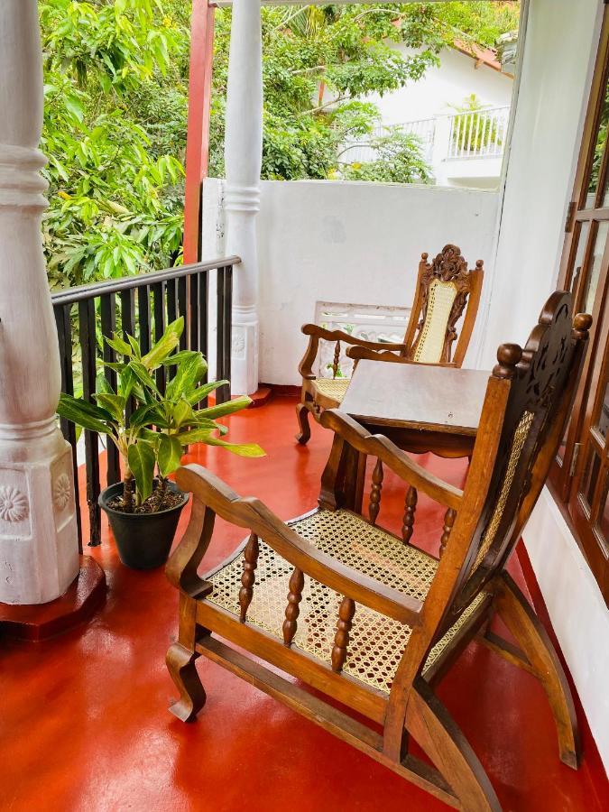 Shehan Guest Mirissa Exterior foto