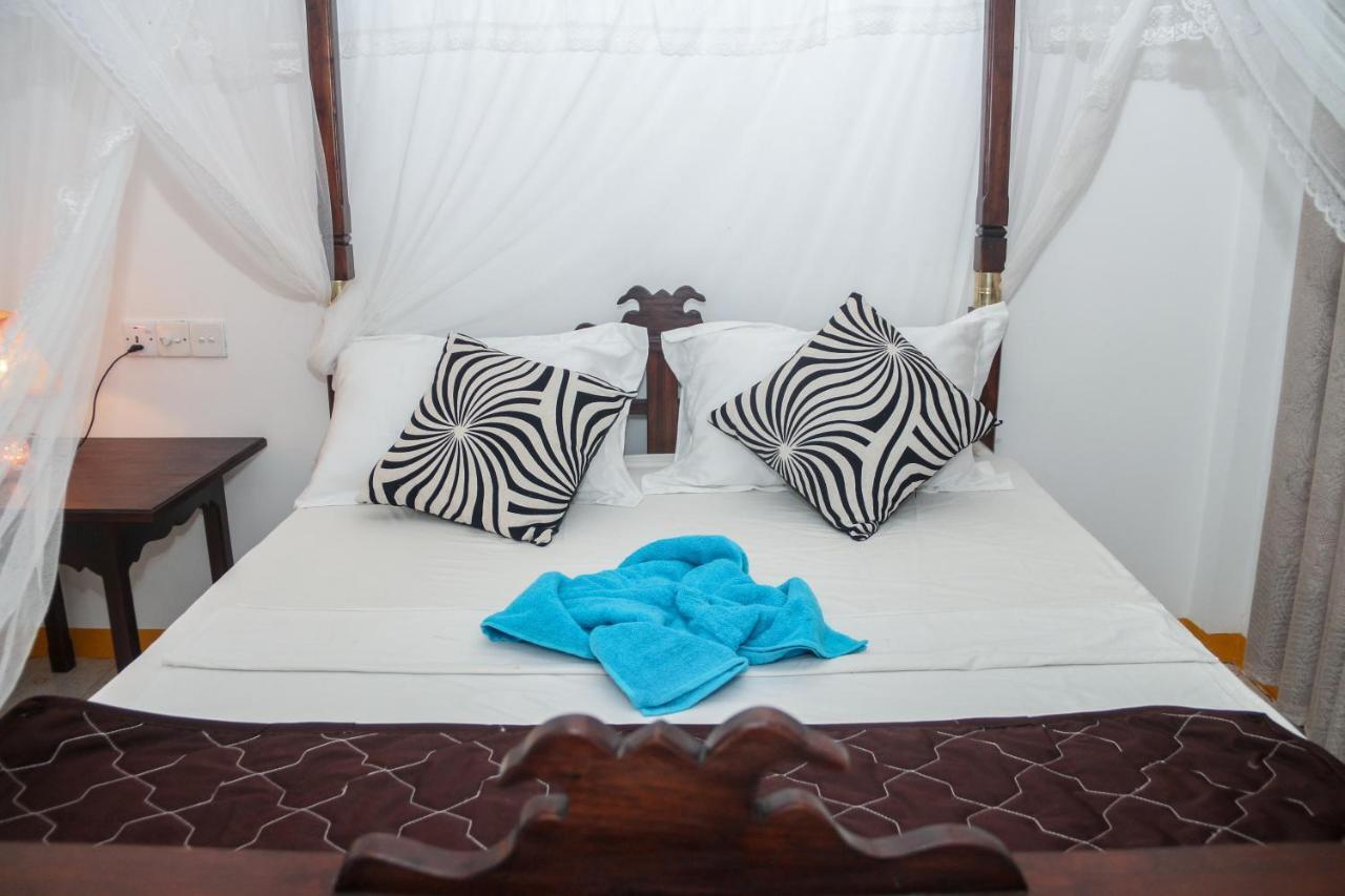 Shehan Guest Mirissa Exterior foto