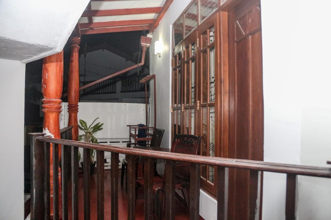 Shehan Guest Mirissa Exterior foto