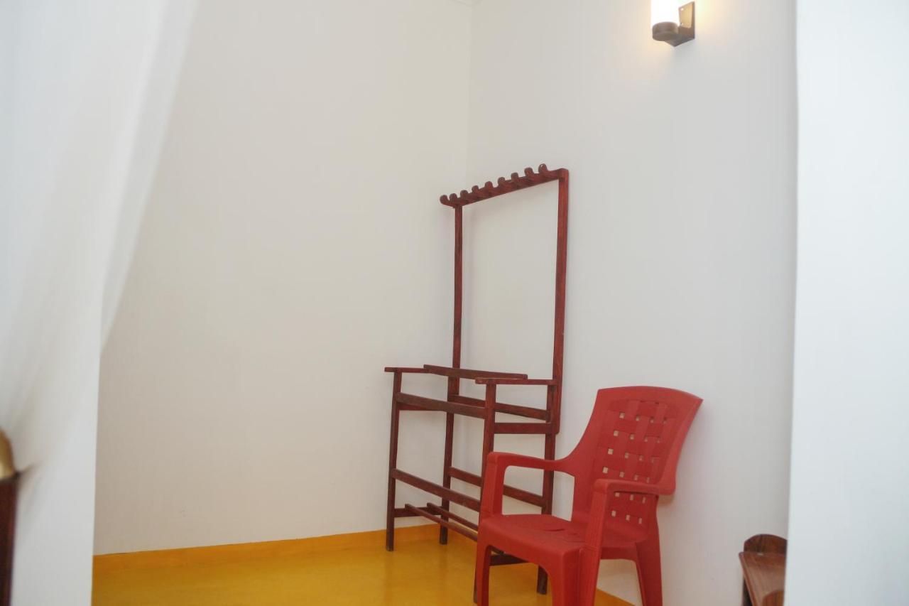 Shehan Guest Mirissa Exterior foto